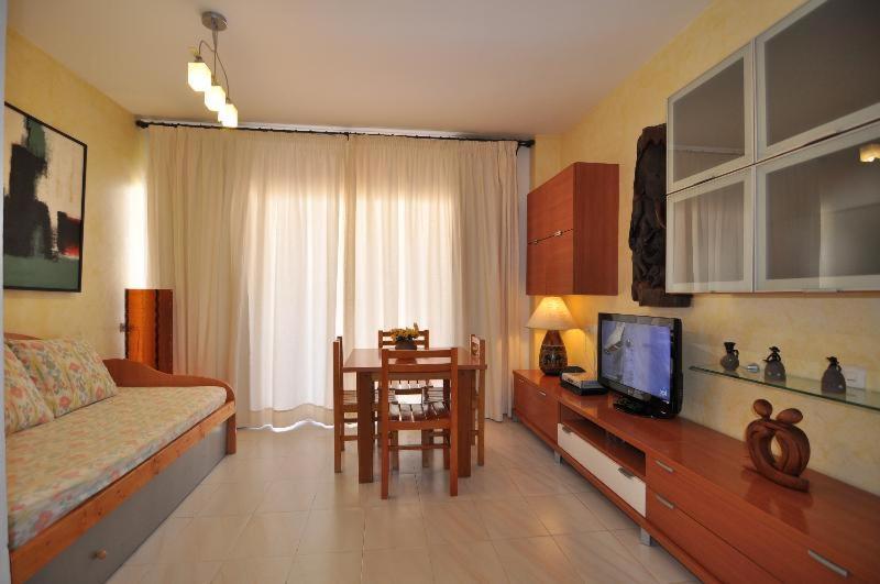 Apartamentos Cel Blau Santa Eulalia del Río Habitación foto